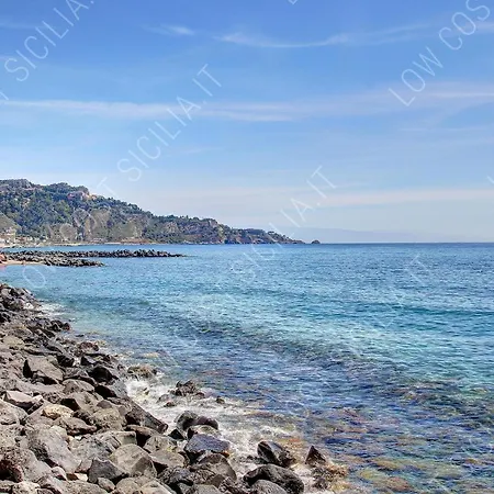 Tysandros In Apartment *